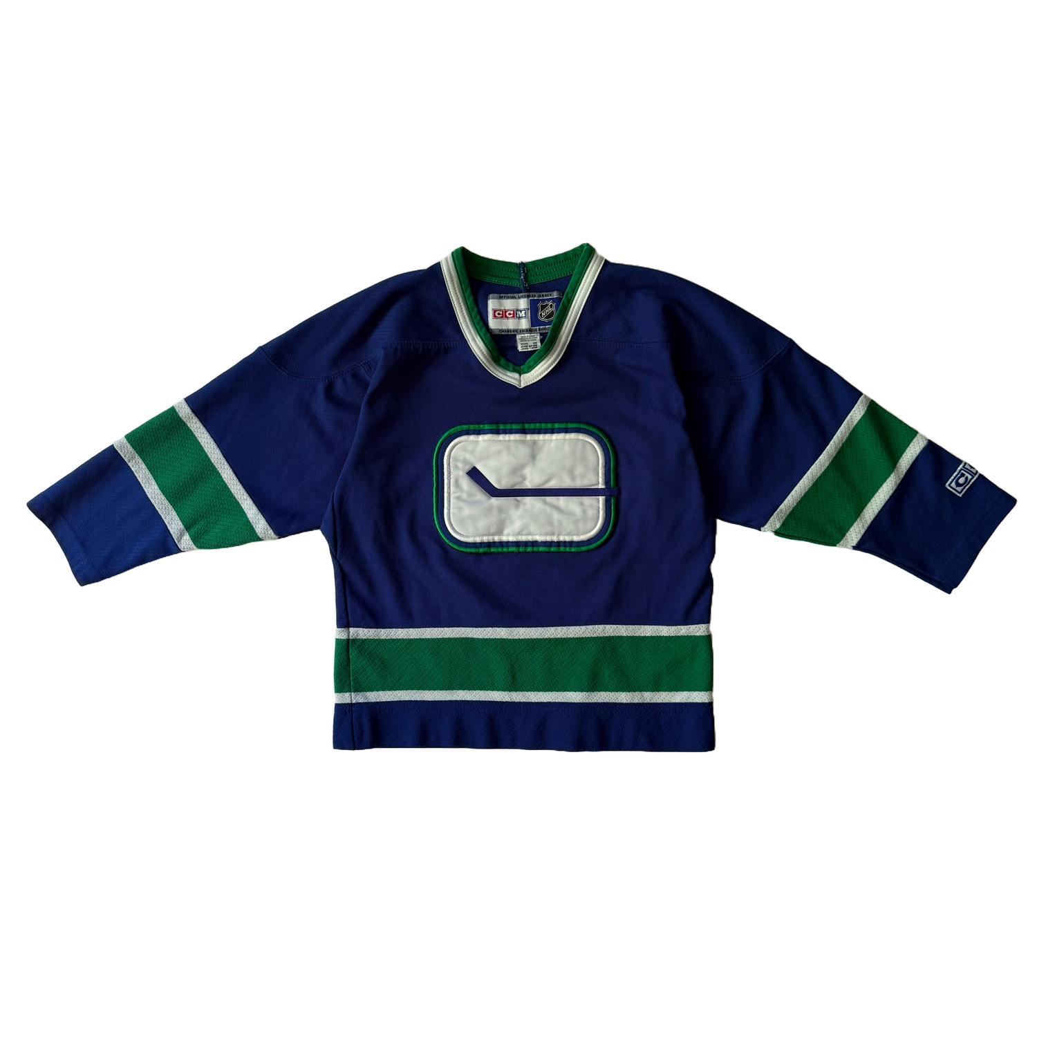 Vancouver Canucks - Size 6/8