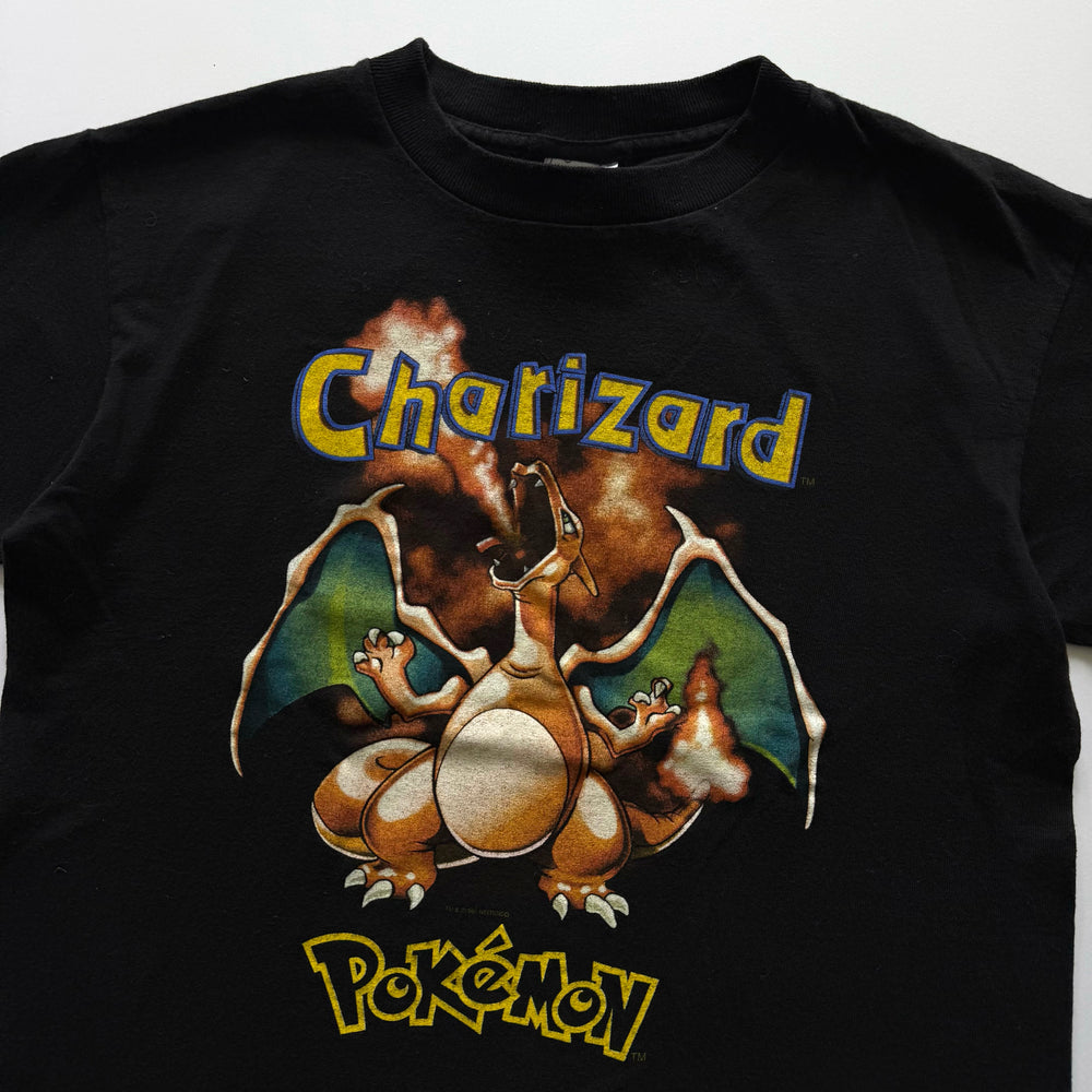 1999 Charizard Pokemon Tshirt - Size L (8-10)