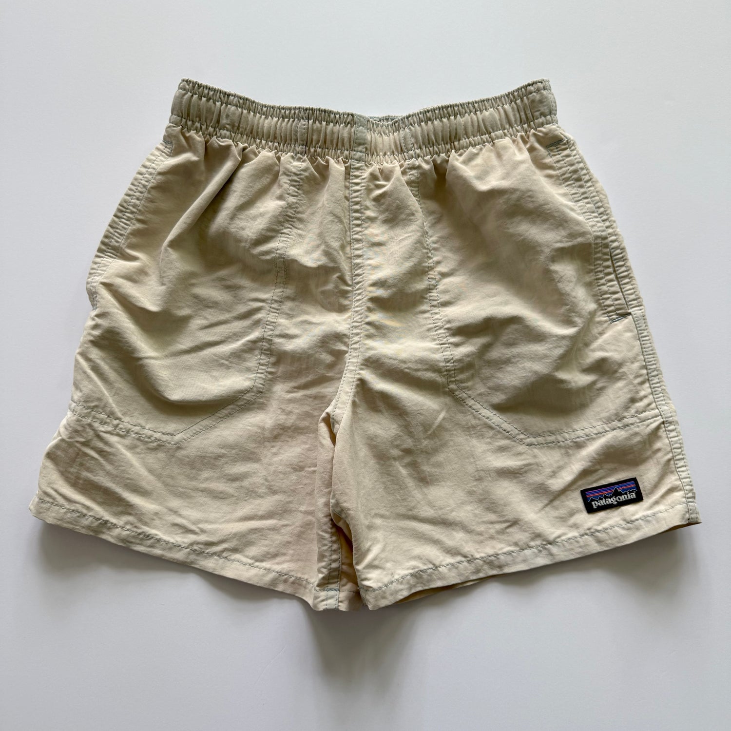 Patagonia Baggies - Size M (6-8)