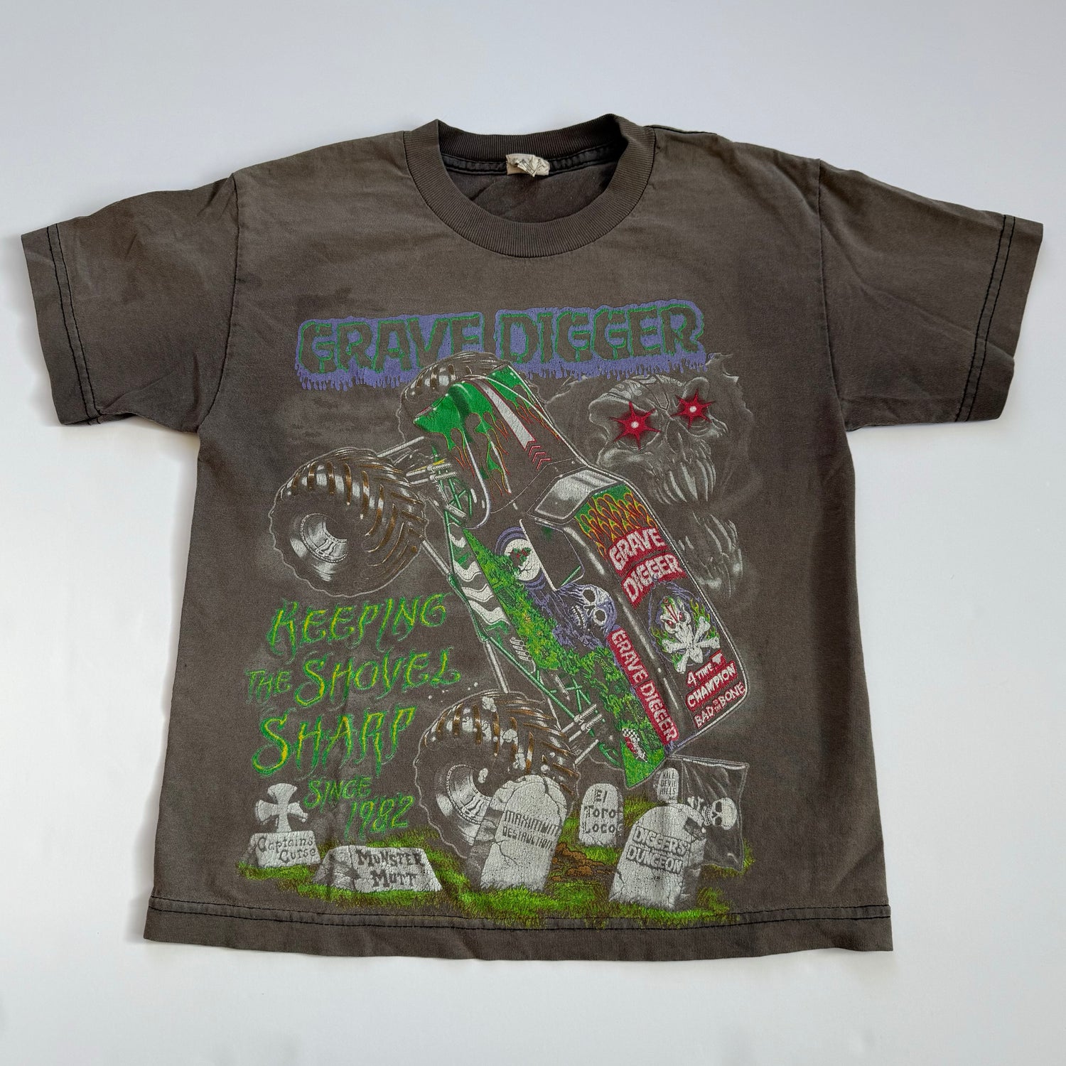 Grave Digger Monster Truck Tshirt - Size 6/7