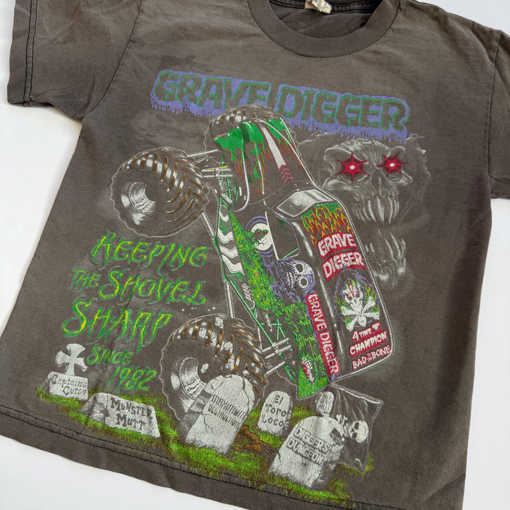 Grave Digger Monster Truck Tshirt - Size S