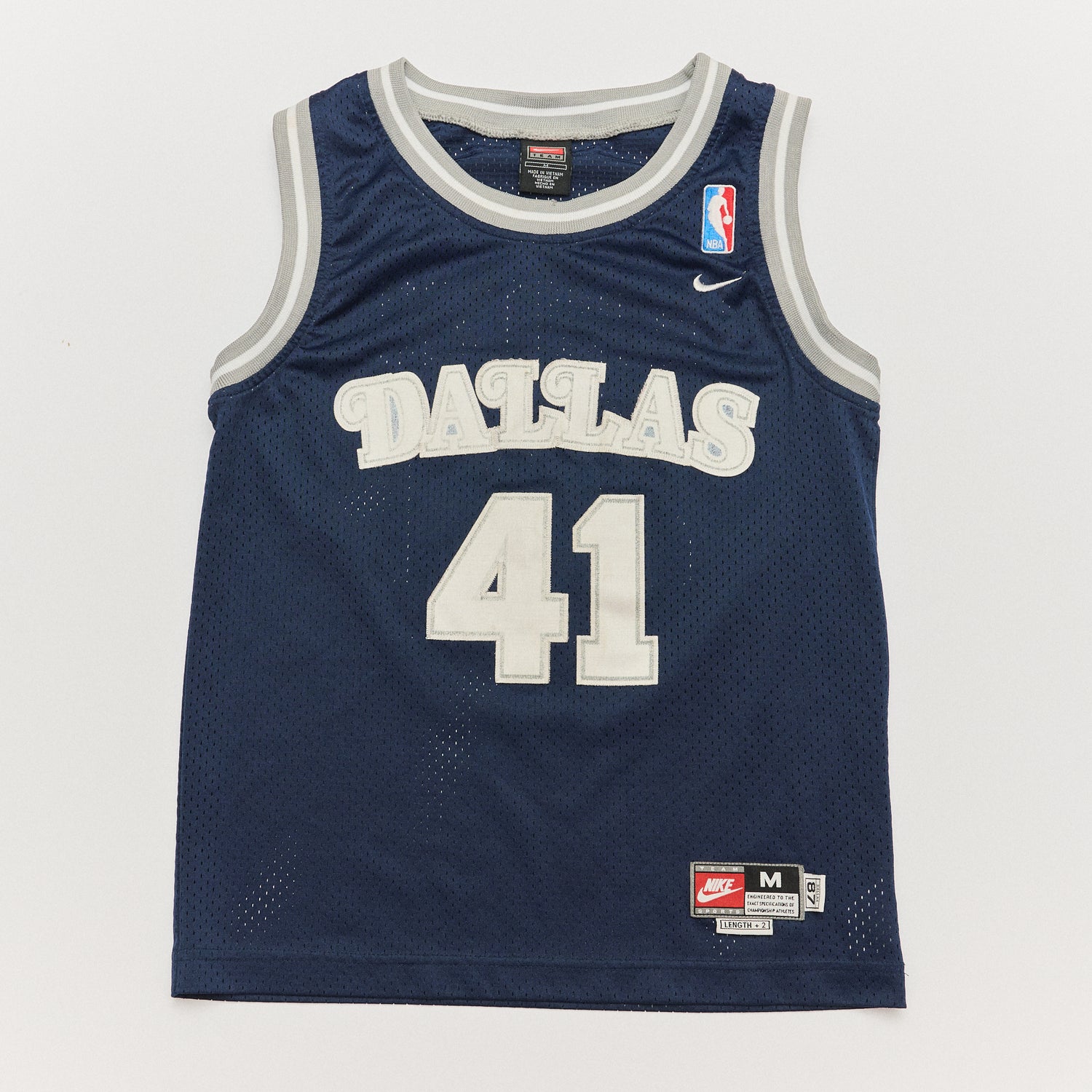 Nike Teams Nowitzki Jersey - Size 10