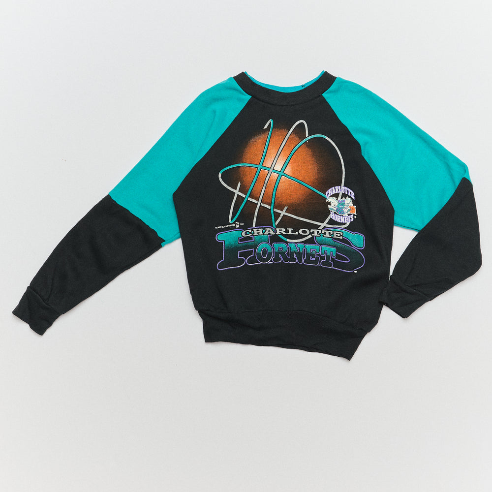 Charlotte Hornets 90s Sweater - Size 5/6
