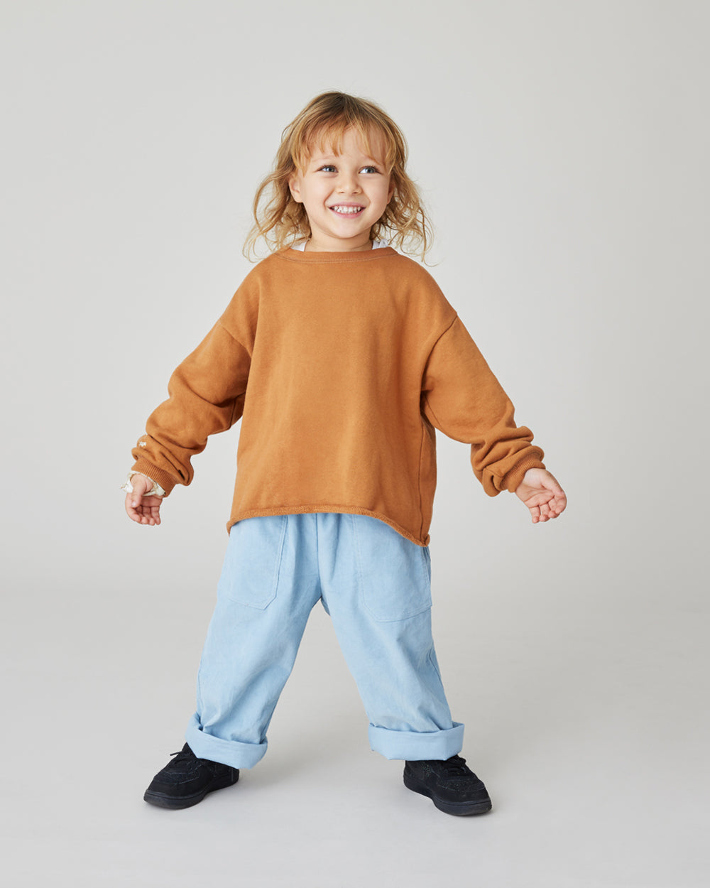 Ellis Crewneck Sweatshirt in Camel