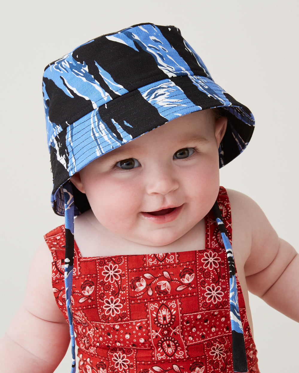 Claude Bucket Hat in Blue Tiger Camo