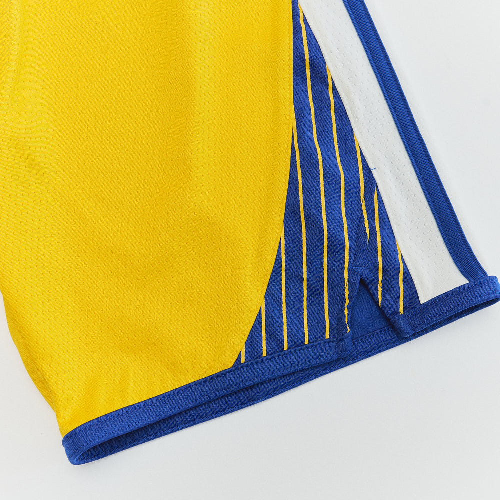 Golden State Warriors Shorts - Size M