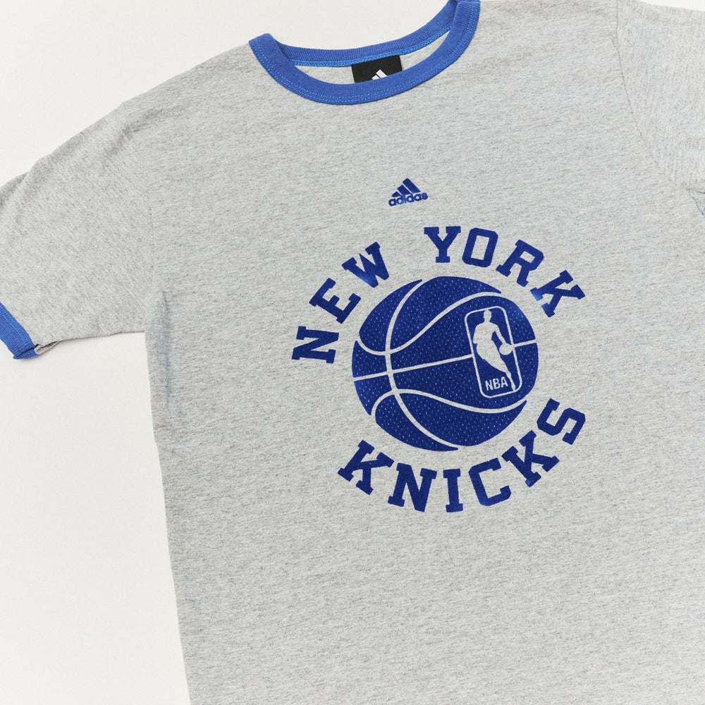 NY Knicks Ringer T - Size 10/12